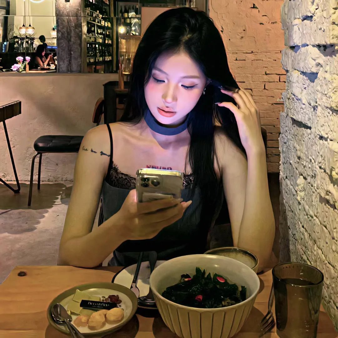 租来的恋综女友，竟是顶级大小姐